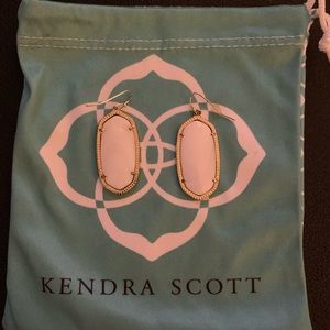 Kendra Scott Gold Statement Earrings in White new